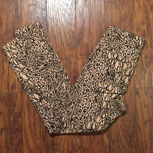 NWT Divided by H&M Leopard Super Skinny Ankle Jean